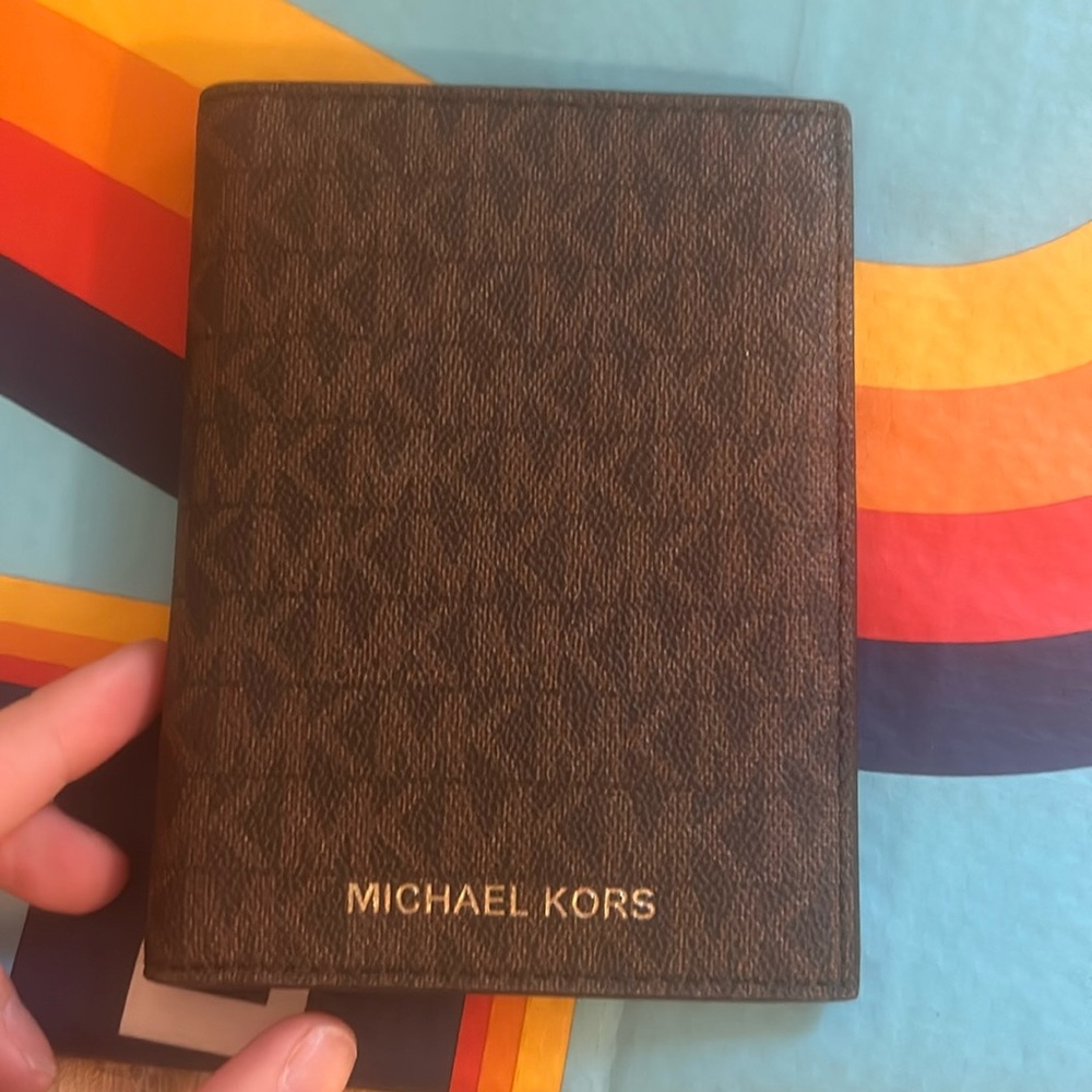 Passport /wallet